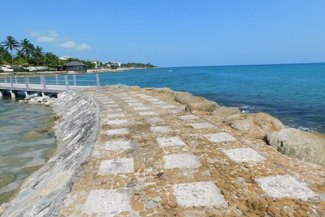 (Montego Bay area)Private Custom Design Transportation One Way - Price and Value: About $25 Per Person