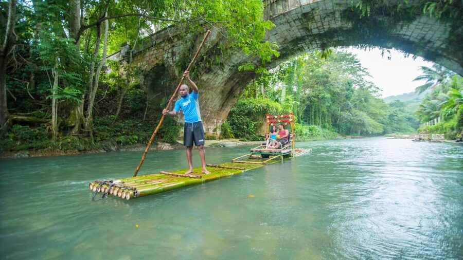 Montego Bay: Bamboo Raft Cruise on the Great River - Who should book this Great River bamboo cruise
