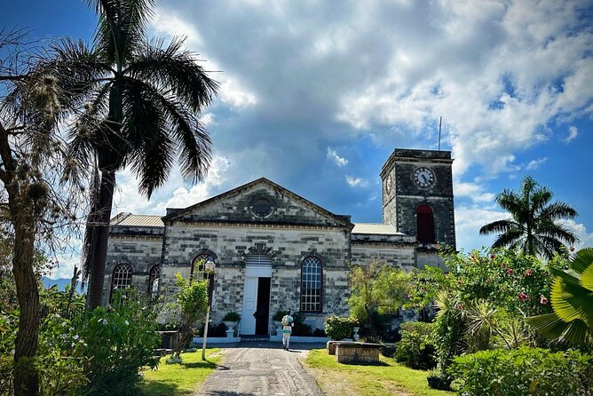Montego Bay City Tour & Magaritaville with shopping - Doctor’s Cave Beach entry fee and how to make the most of 1 hour