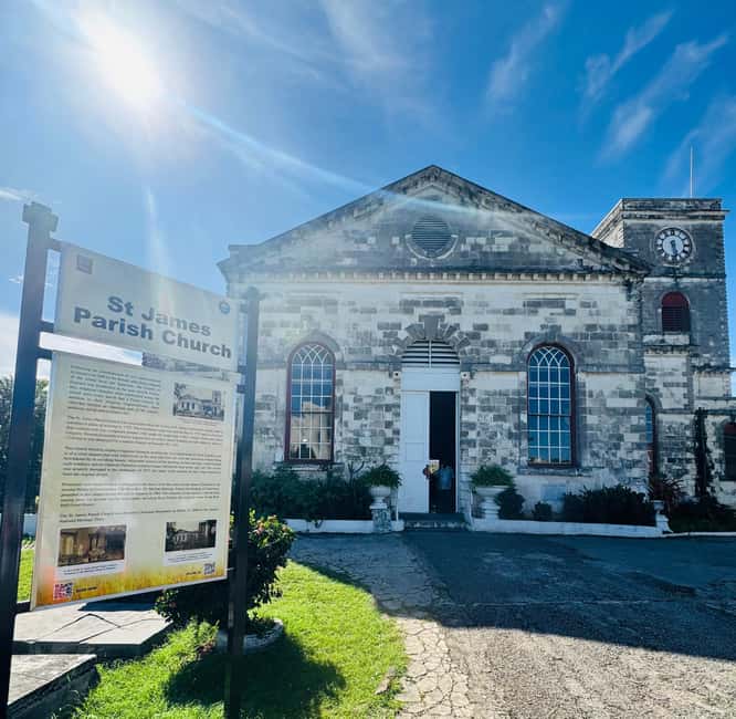 Montego Bay City Tour - Sam Sharpe Square: seeing Jamaica’s National Hero moment