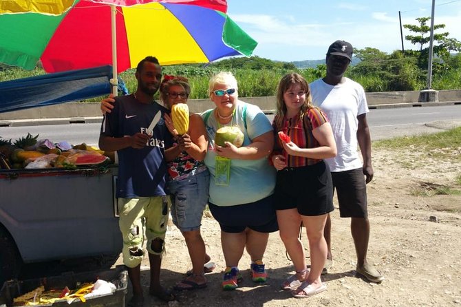 Montego Bay hi lite and culture tour - Stop 2: Montego Bay Cultural Center and the National Museum Factor