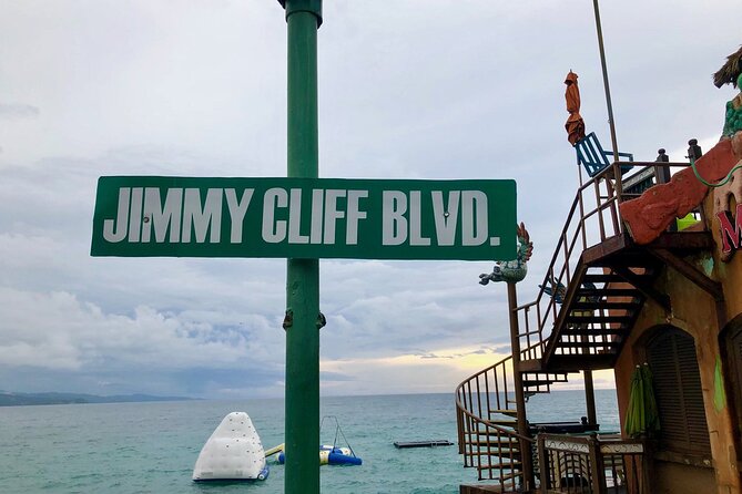 Montego Bay Highlights From Montego Bay Hotels - Stop 3: Doctors Cave Beach for a Classic Montego Bay Beach Block