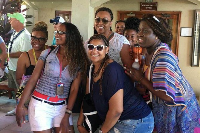Montego Bay Hotels Private Airport Round Trip Transfers - Why a private Montego Bay transfer beats taxi roulette