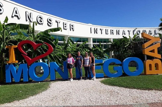 Montego Bay Hotels Private Airport Transfer - Comfort, safety, and the small kindnesses that matter