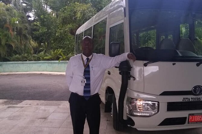 Montego Bay Hotels Private Airport Transfer to Sangster International (MBJ) - A Simple Timeline: From Pickup to Airport Drop-Off (And Back)