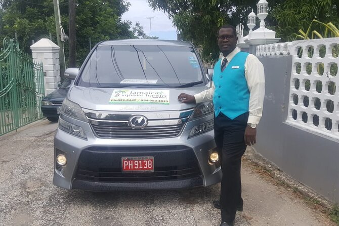 Montego Bay Hotels Private Transfer To & From MBJ Airport - Air-Conditioned Comfort and Direct Hotel Drop-Offs