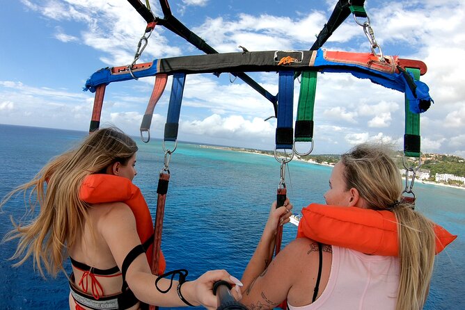 Montego Bay: Jet Car, Jet Ski and Parasailing - Jet ski power in Montego Bay: 30 minutes with an orientation