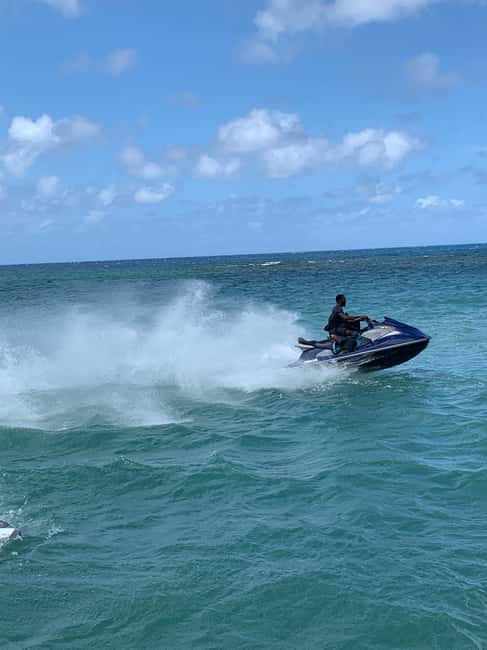 Montego Bay: Jet Ski & Beach with Private Transport - The 30-minute jet ski ride, what beginners should expect