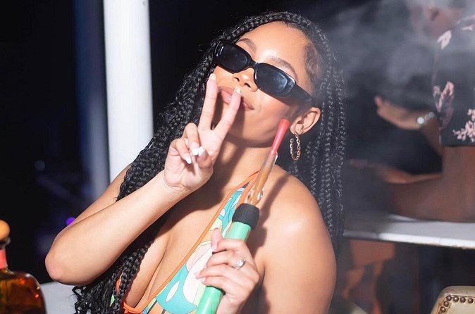Montego Bay Night Out Lounge2727 Private and Customize Transfer - Drinks and costs: what to confirm so you stay in control
