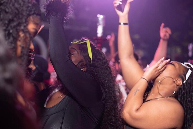 Montego Bay Night Out Lounge2727 Private and Customize Transfer - Lounge2727 or Margaritaville After Dark, and why that choice matters