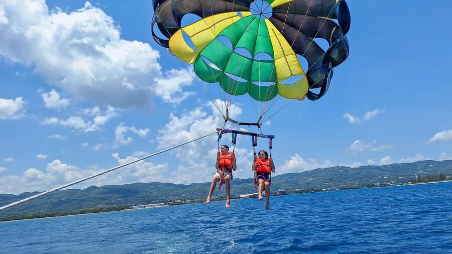 Montego Bay: Parasailing and Jet Ski Combo with Pickup - Price and value: is $165 per person a good deal here?