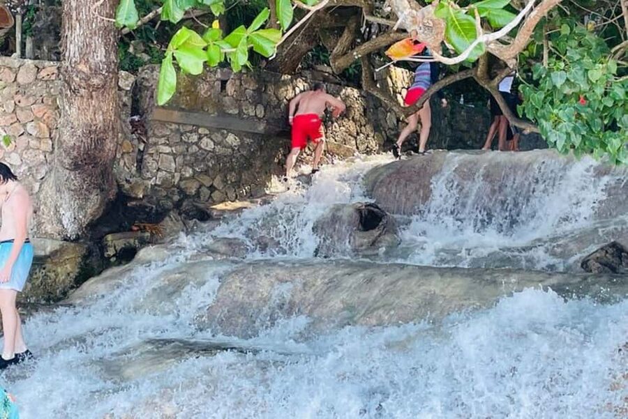 Montego Bay: Private Dunn's River Falls and Blue Hole Tour - Key things to know before you go