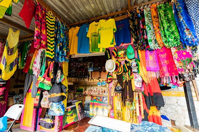 Montego Bay Private Shopping Tour with Hotel Pickup - Why this private shopping setup works better than free-roaming