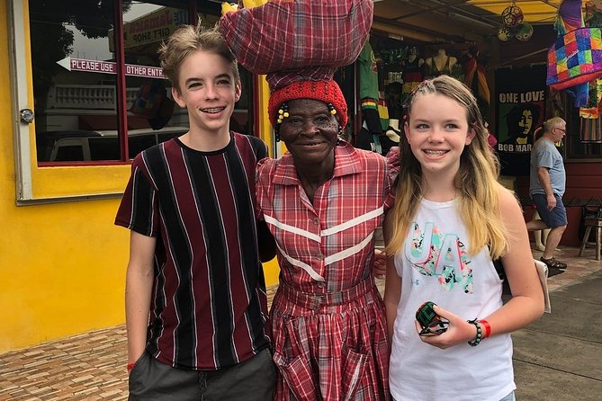 Montego Bay Private Shopping Tour with Hotel Pickup - Getting good deals: what your guide can actually do for you