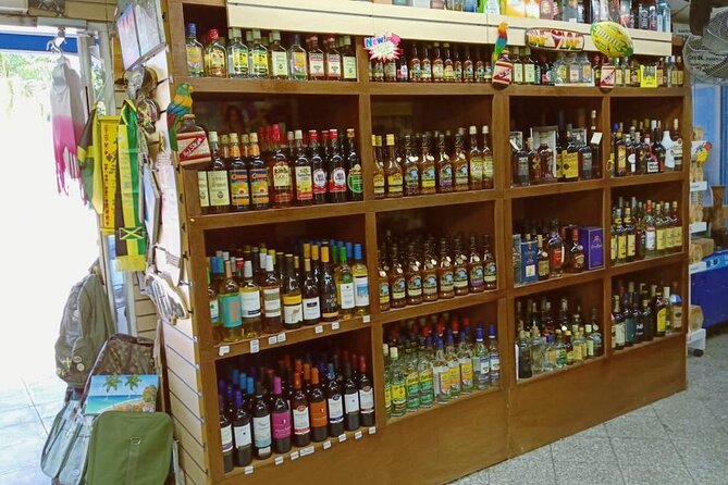 Montego Bay Private Shopping Tour with Hotel Pickup - Comfort and safety: what to expect in real life