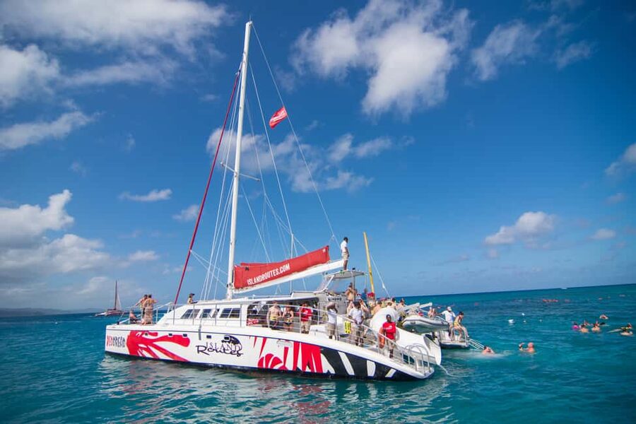 Montego Bay: Reggae Catamaran 18+ Cruise with Open Bar - Should you book the Montego Bay reggae catamaran?