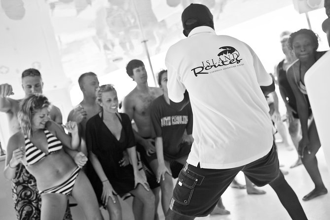 Montego Bay: Reggae Sunset Catamaran Cruise - Sunset, appetizers, and open bar, with DJ music keeping it fun