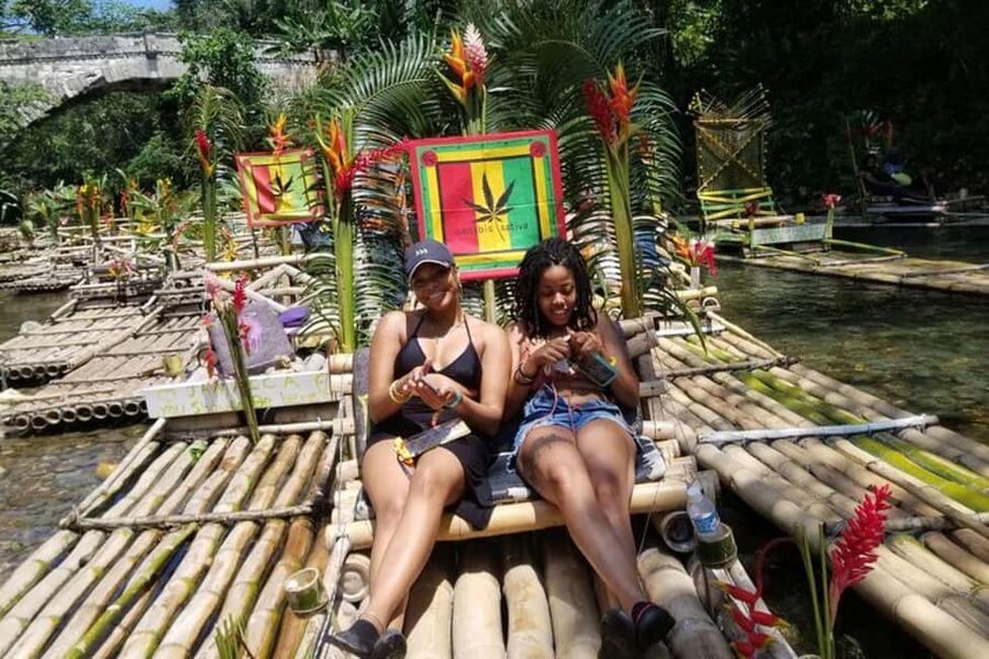Montego Bay: River Rafting and Dunn's River Falls Day Trip - Dunn’s River Falls at 155 Feet: How the Climb Actually Works