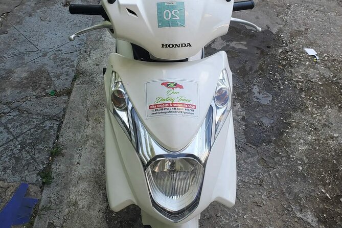 Montego Bay Scooter Rentals - Price, group size, and what $70 actually buys you