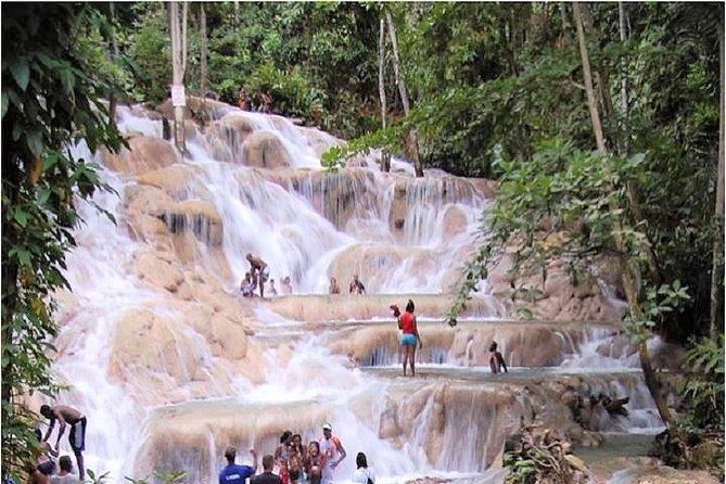 Montego Bay to Dunn's River Falls Half-Day Trip - Why Dunn’s River Falls works so well as a half-day trip