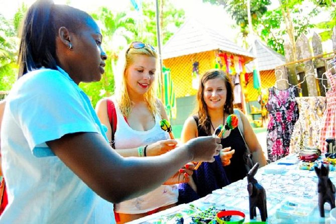 Montego Bay to Dunn's River Falls Half-Day Trip - Hotel pickup from Montego Bay, and why timing can surprise you