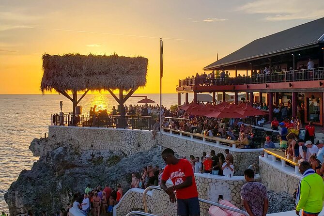 Negril 7 Mile Beach and Rick's Cafe Tour From Montego Bay Jamaica - Seven Mile Beach: how to make the most of two hours