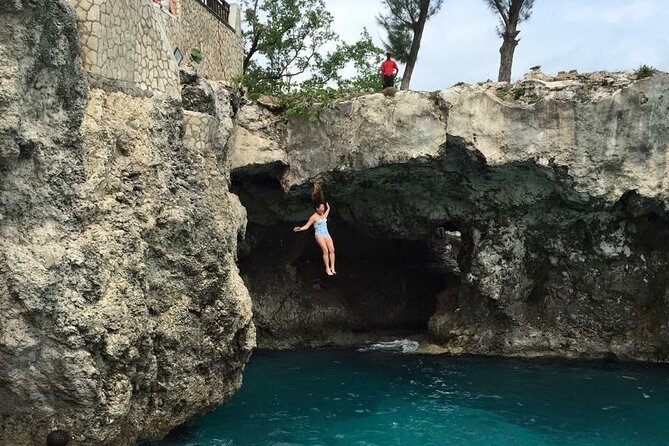 Negril Beach Break and Ricks Cafe - Montego Bay Cruise Port - From Montego Bay Pickup to Negril’s 7-Mile Beach