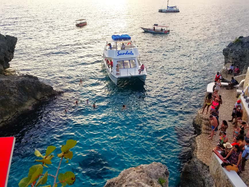 Negril Beach Experience & Rick's Cafe from Montego Bay - Seven Miles of White Sand, Walking Time That Actually Matters