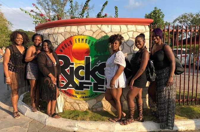 Negril Beach Experience & Rick's Cafe from Negril - Transport, timing, and why a short day can still feel full