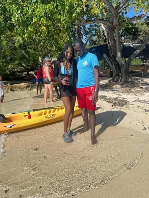 Negril: Booby Cay Island Picnic Tour with Snorkeling - Key highlights at a glance