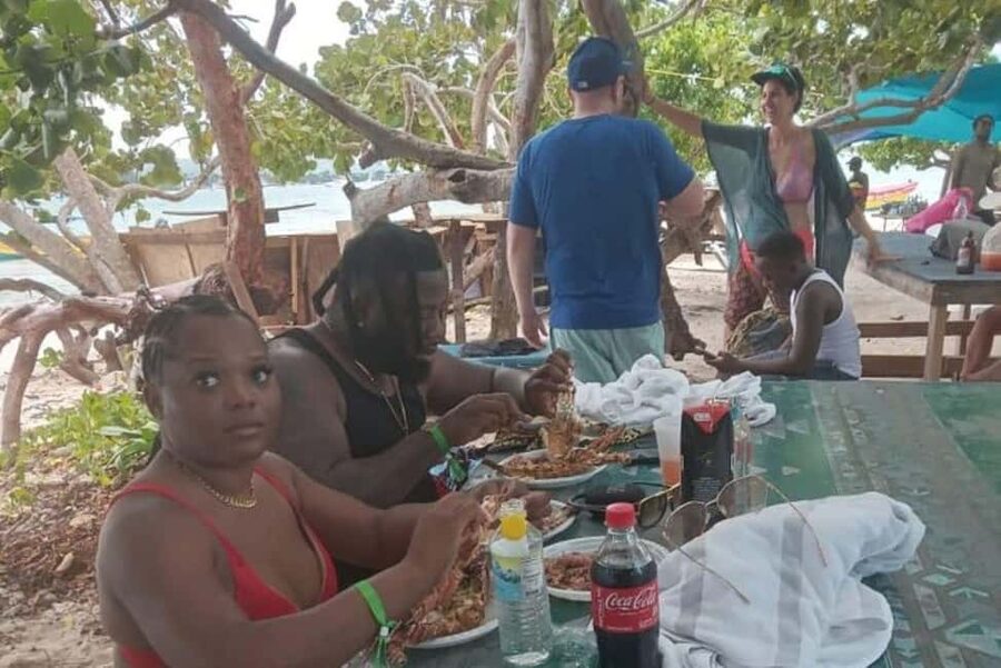 Negril: Booby Cay Island Picnic Tour with Snorkeling - Booby Cay in 4 hours, and why that timing fits