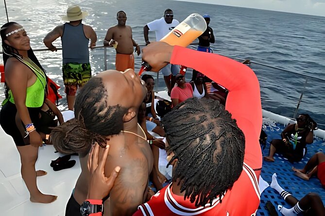 Negril Catamaran: Adults Sunset Party with Drinks & DJ - Crew, lifeguards, and group size: what safety feels like on board