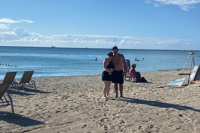 Negril day! beach and west end Cliffs with French Guide - Negril Beach: 7 miles, 3 hours, and choosing the right restaurant beach setup