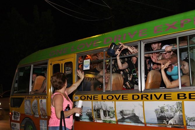 Negril One Love Bus Bar Crawl - Guide Energy and the Lembert Factor