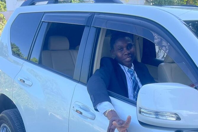 Negril Private Airport Transfer - Vehicle and Service Style: Clean, Professional, and Easy to Coordinate