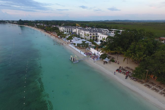 Negril's 7 miles Beach and Rick's Café - Why This Negril 7 Mile Beach and Rick’s Cafe Combo Works