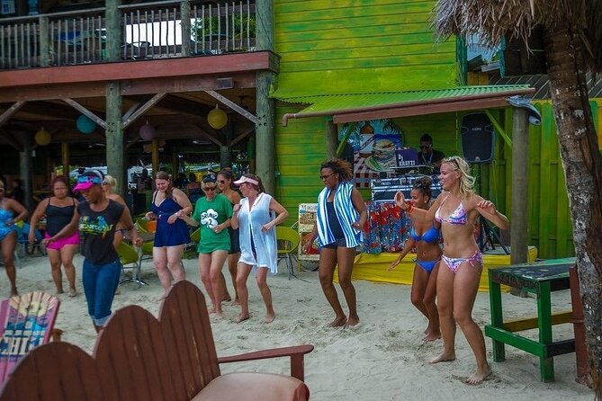 Negril's Private Day Trip with Margaritaville and Rick's Cafe - Getting There: Private AC Ride, Pickup Offered, and Mobile Tickets
