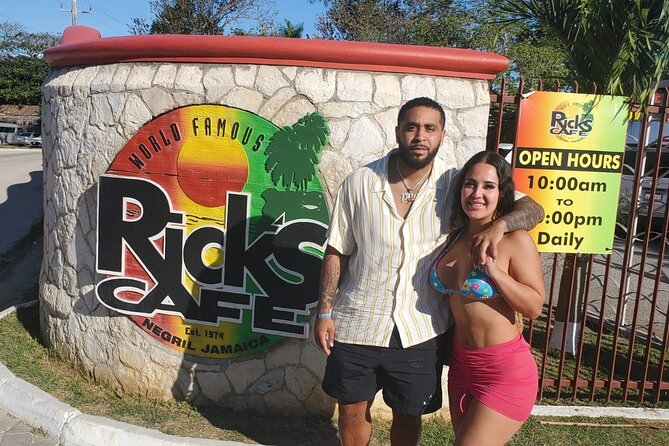 Negril, Seven Mile Beach, Rick's Cafe Private Day Tour - Drinks, Water, and WiFi: The Convenience Value That Adds Up
