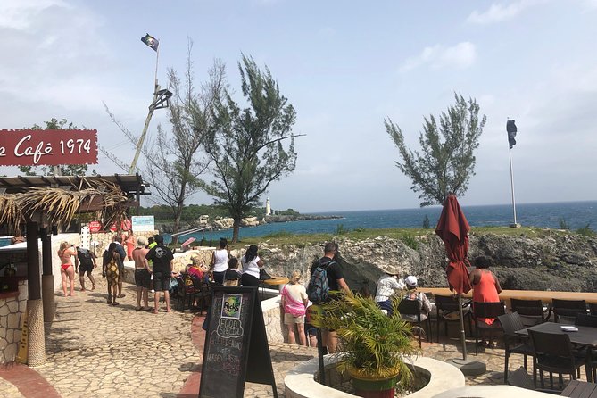 Negril Shopping And Rick's Café - Value Math: Is $35 Worth It?