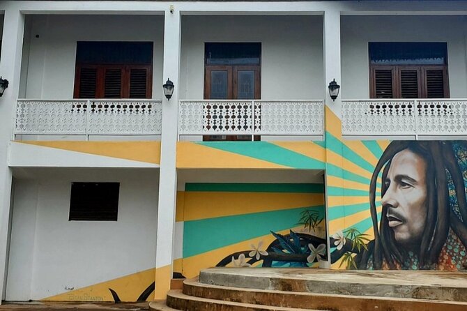 Nine Mile Reggae & History Guided Tour to Bob Marley's Birthplace - Practical tips before you go