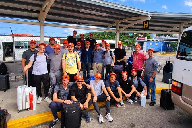 Ocean Coral Spring and Eden Bay Airport transportation services - Round-trip timing, return comfort, and stop-on-request flexibility