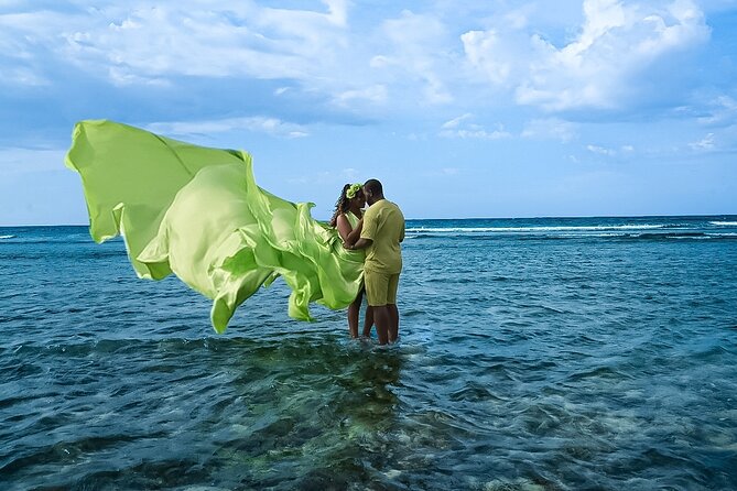OceanShootJamaica Flying Dress, Montego Bay - The boat ride to the secluded shoot spot (and how to handle nerves)