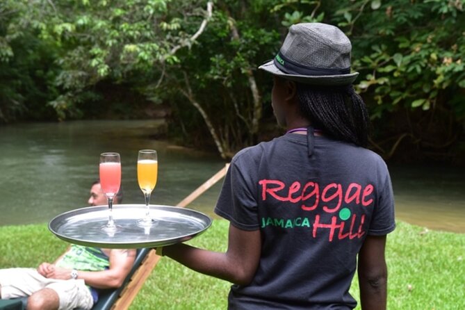 Ocho Rios: Amazing Blue Hole and Chill at Reggae Hill - What “3 hours 30 minutes” feels like in real life