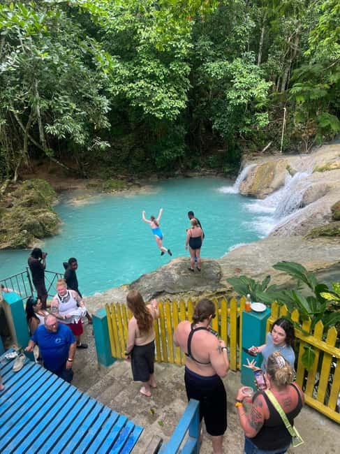 Ocho Rios: Blue Hole and Bamboo River Rafting - The guided hour: jumping, swimming, and how to take the best photos