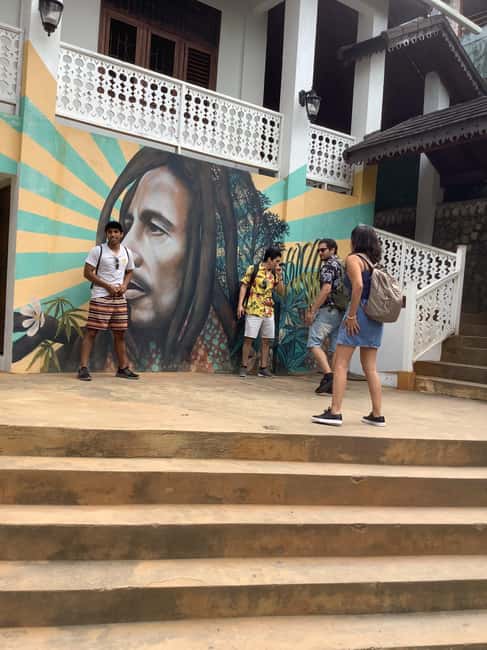 Ocho Rios: Bob Marley Museum and Nine Mile Guided Tour - Walking the area tied to Marley’s early life, plus the childhood home