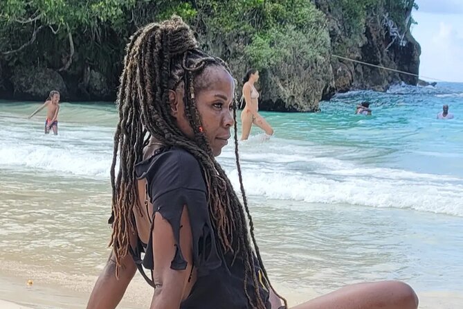 Ocho Rios For A Day / Private Customizable Tours / Jamaica Dream Vacation - Beach, markets, and the art of shopping without getting hijacked