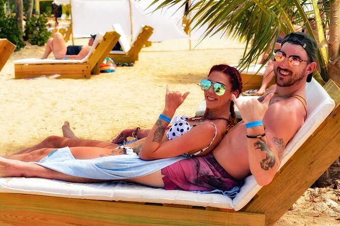 Ocho Rios: River Tubing, Lunch and Cocktails at Bamboo Beach Club - Why the guide makes or breaks the day