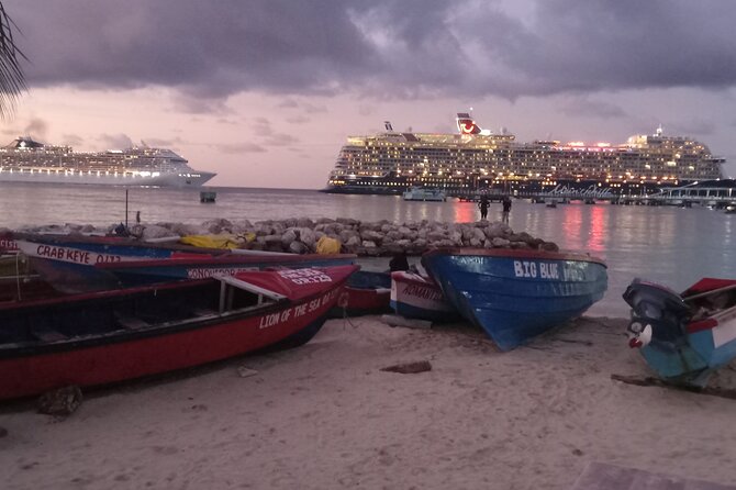 Ocho Rios Scenic Views, Culture and Adventure - Back in town: shopping, lunch, and the Margaritaville option