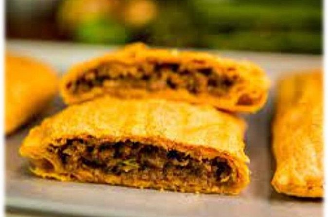 Ocho Rios Street Eats - Stop-by-stop: how the tastings build from snack to full flavor story
