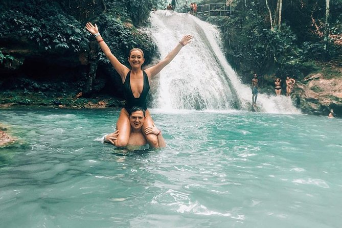 Ocho Rios Water Action Package (Blue Hole, Tubing & Dunns River) - Key takeaways before you go